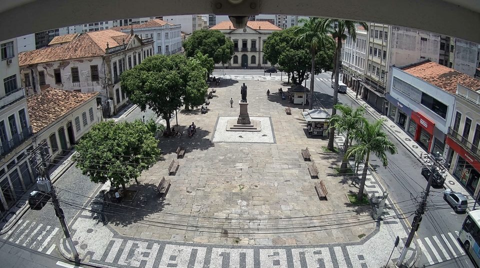Câmera ilustrativa: Praça central